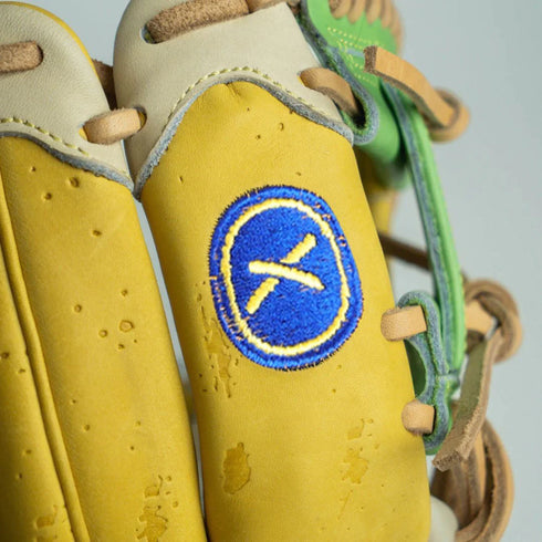 ARiA 11.5in Banana Infield Glove || Absolutely Ridiculous Innovations