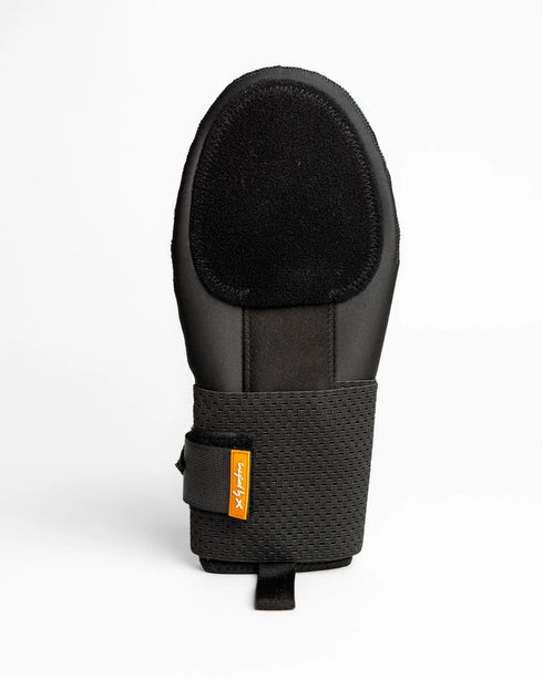 ARiA Pushin' P Sliding Mitt || Absolutely Ridiculous Innovations