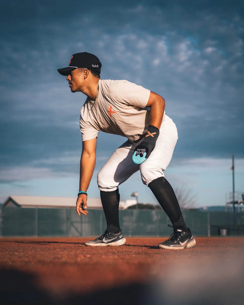 ARiA Pushin' P Sliding Mitt || Absolutely Ridiculous Innovations
