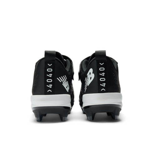 New Balance FuelCell 4040v8 2E Fit Moulded Cleats - Black