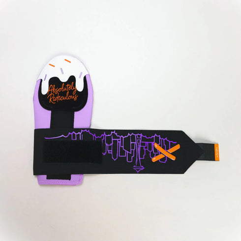 ARiA Seattle Select Ice Cream Sliding Mitt || Absolutely Ridiculous Innovations