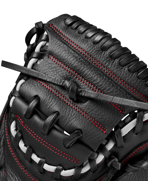 Wilson 2024 A700® 32.5in Catchers Glove