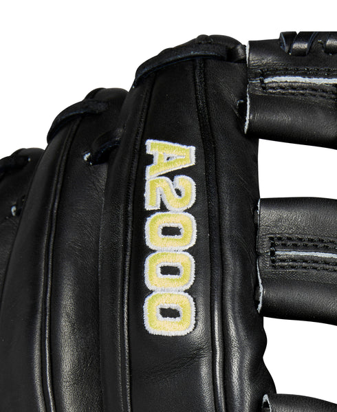 Wilson Classics Series A2000 DW5 12in Infield Glove