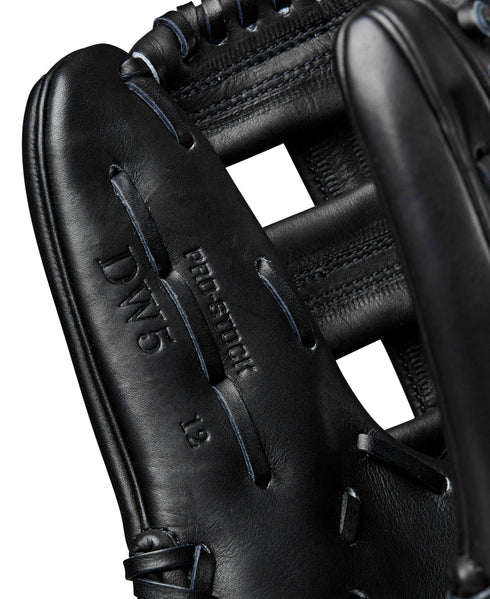 Wilson Classics Series A2000 DW5 12in Infield Glove