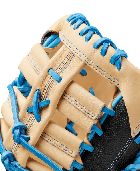 Wilson Fall 2024 A2000® 1679SS 12.5in First Base Mitt