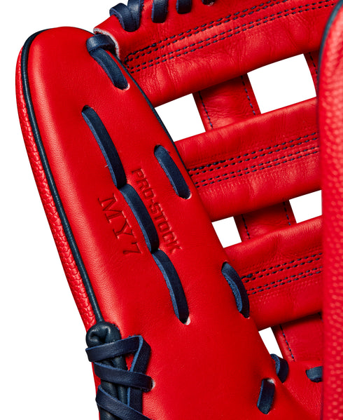Wilson Winter 2024 Masataka Yoshida A2000® MY7 12.5in Outfield Glove