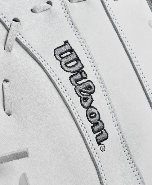 Wilson 2025 A1000® 1620 12.5in Softball First Base Glove