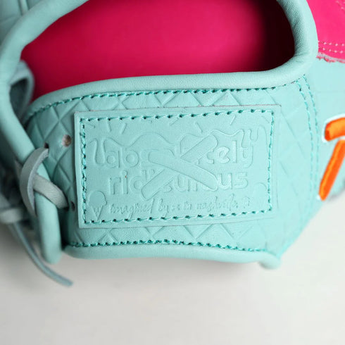 ARiA 11.5" Miami Ice Infield Glove || Absolutely Ridiculous Innovations