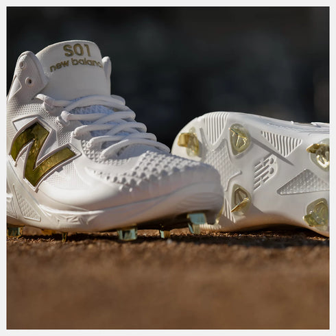 New Balance FuelCell Ohtani 1 - White/Metallic Gold