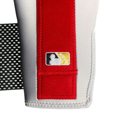 ARiA Seawolves Sliding Mitt || Absolutely Ridiculous Innovations