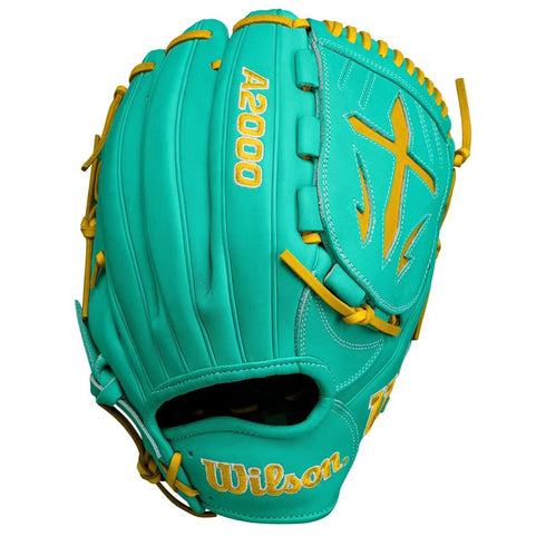 Wilson Fall 2024 A2000® B23 12in Pitcher’s Glove